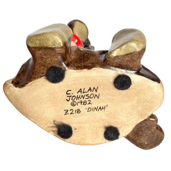 1982 Dinah Inuit Eskimo Figurine C Alan Johnson Hand-Painted 4x4.25x3in Ceramic - Picture 8 of 12